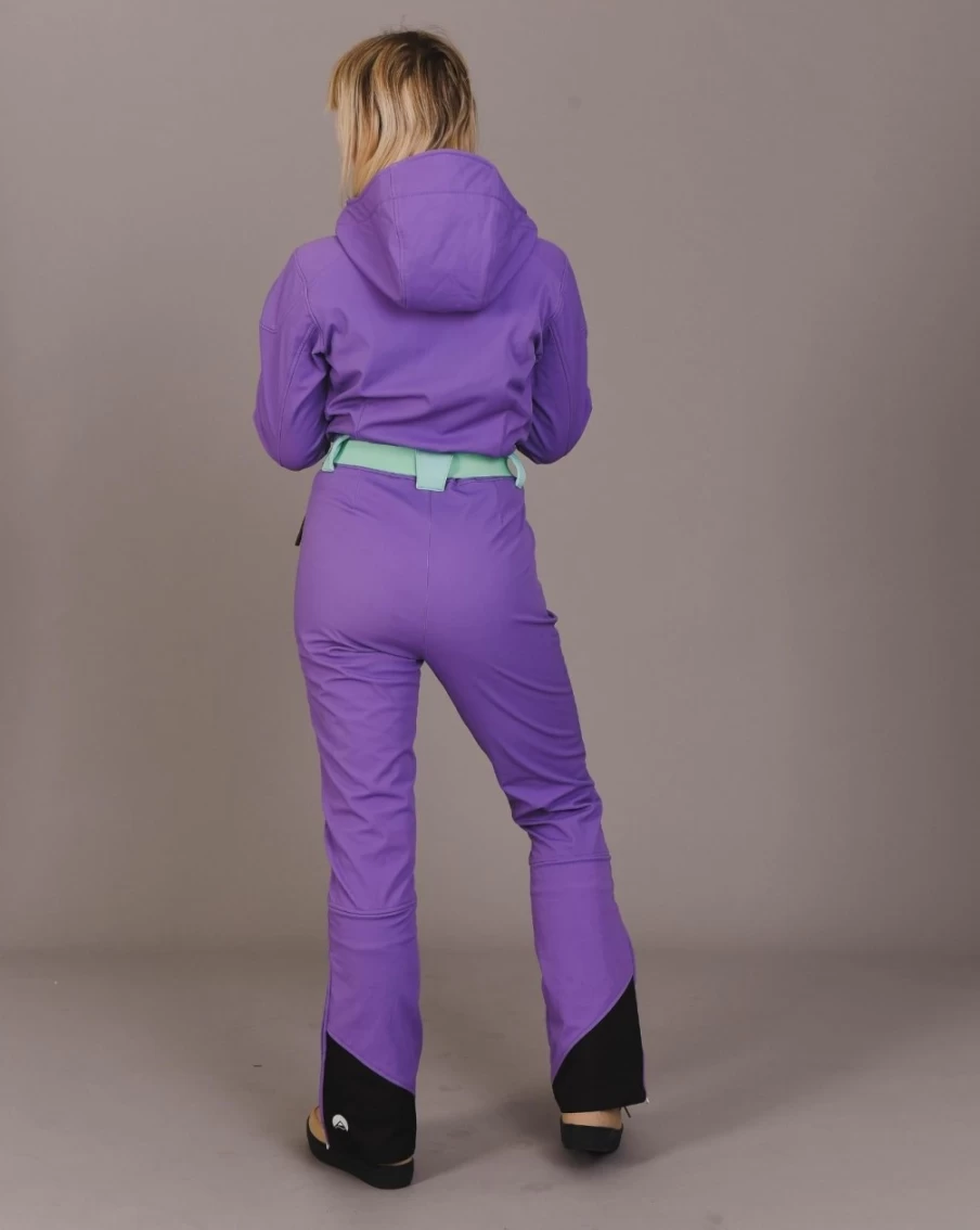 OOSC Women's Chic Lavender Ski Suit - Stylish Winter Sports Outfit for Women